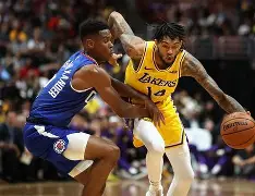 博鱼体育官网注册-转折点洛杉矶快船回应争议，欧冠窗口期攻防权衡，引发热议，球队文化再被提及